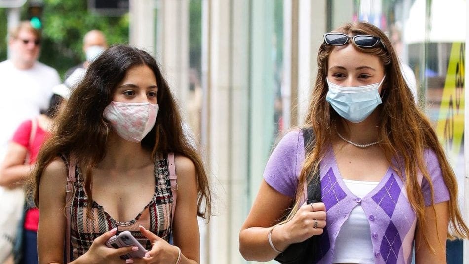 When can Australians travel overseas? Travel overseas -aussie mandatory mask