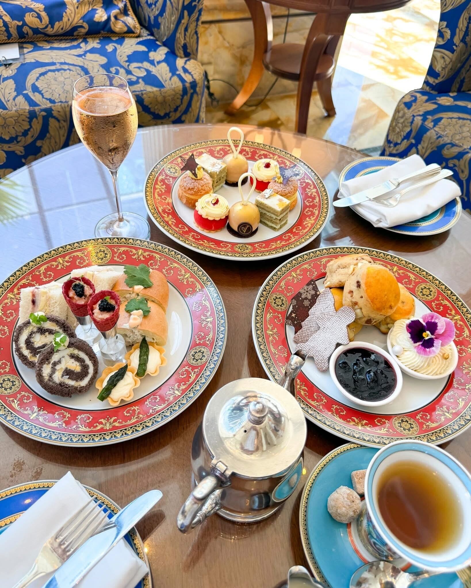 2hottravellers -the imperial gc foods